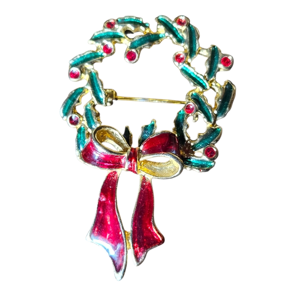 Vintage Christmas Elegant Holiday Wreath Brooch with Red and Green Accents